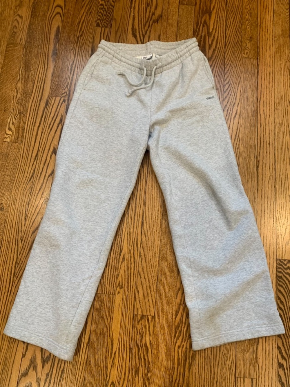 Aritzia TNA Sweatfleece Cozy Fleece Sweatpants Boyfriend Fit Heather Grey